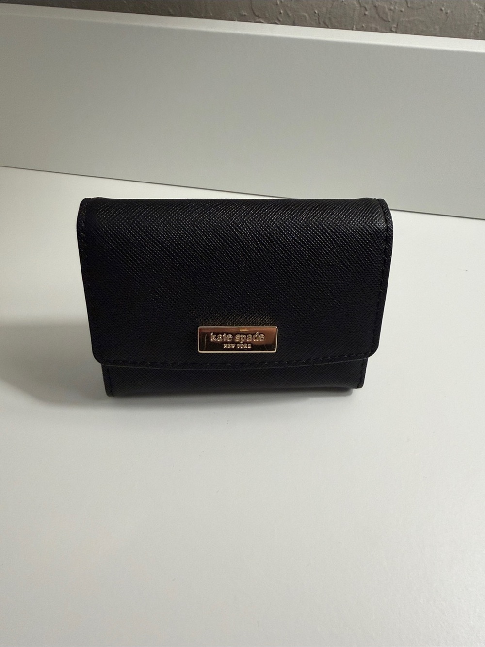 kate spade Black Saffiano Compact Wallet with Gold Plaque- business card holder